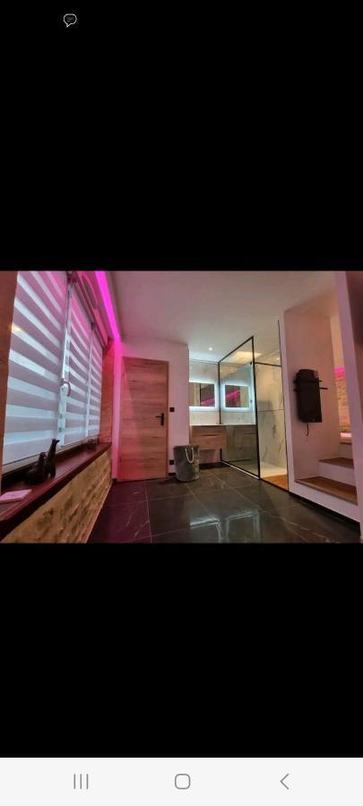 Romantique Room Charleville-Mézières المظهر الخارجي الصورة